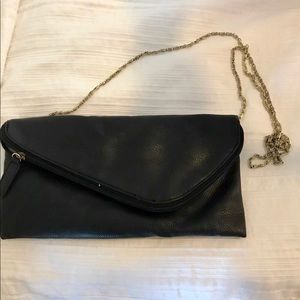 Black shoulder bag